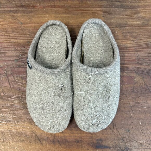 NWT Garnet Hill Grey Haflinger Boiled Wool Slippers 7 - Picture 5 of 12